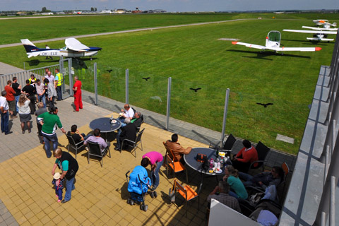 Let's liven your events up with airport atmosphere - Corporate events and celebrations